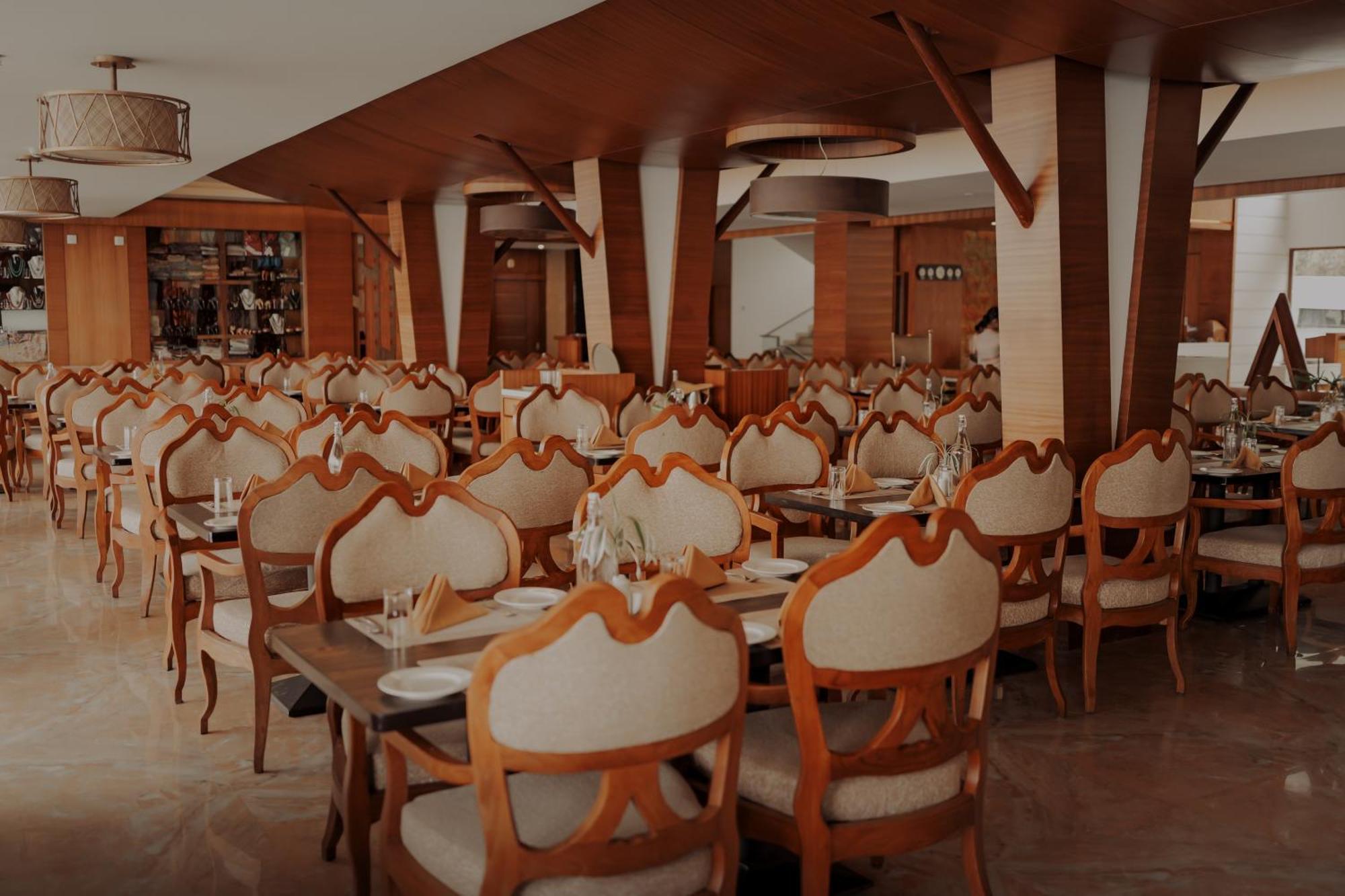 Amber Dale Luxury Hotel & Spa, Муннар Экстерьер фото