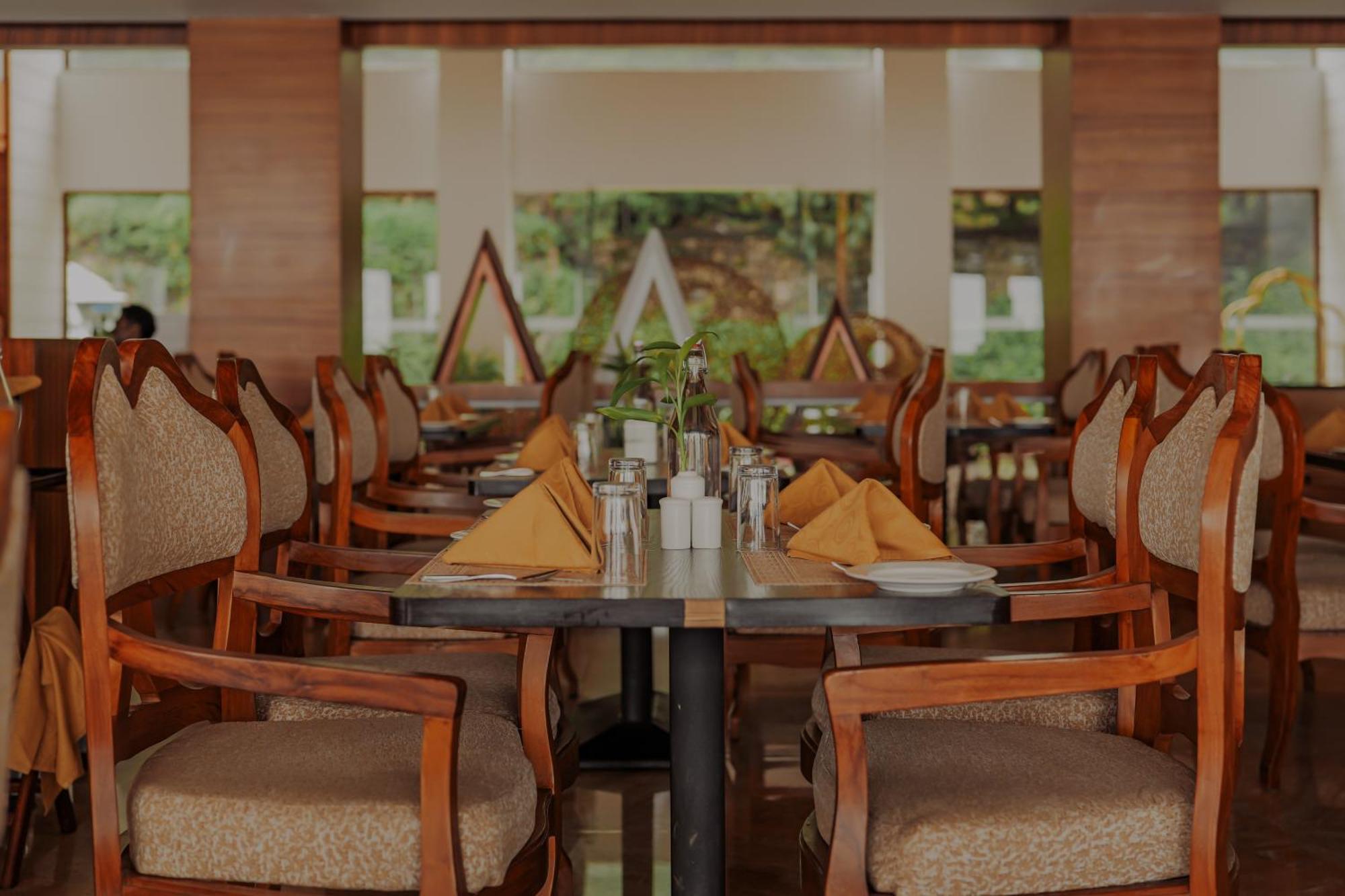 Amber Dale Luxury Hotel & Spa, Муннар Экстерьер фото