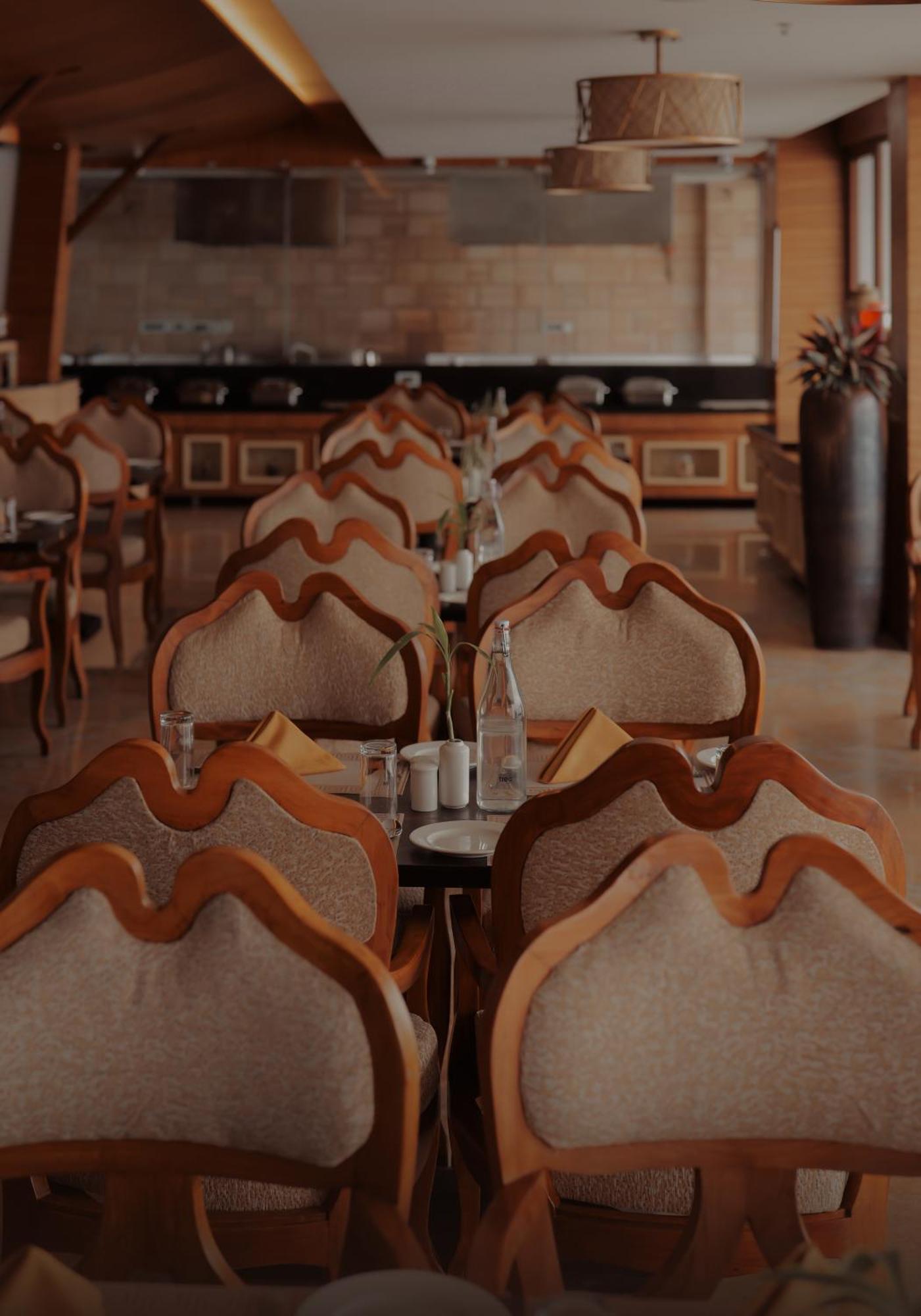 Amber Dale Luxury Hotel & Spa, Муннар Экстерьер фото